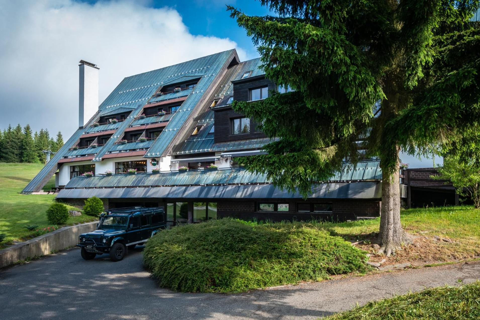 Wellness Hotel Sedy Vlk Harrachov Esterno foto